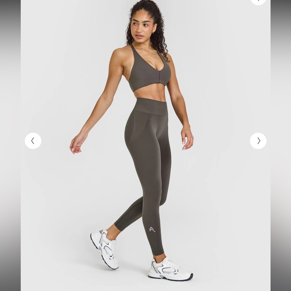 ONER ACTIVE EffortlessLift  Leggings in Deep Taupe. Regular Length
